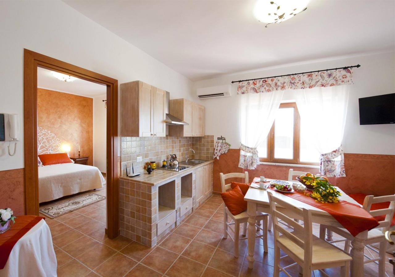 מונטאלטו די קסטרו Casale La Rovere מראה חיצוני תמונה